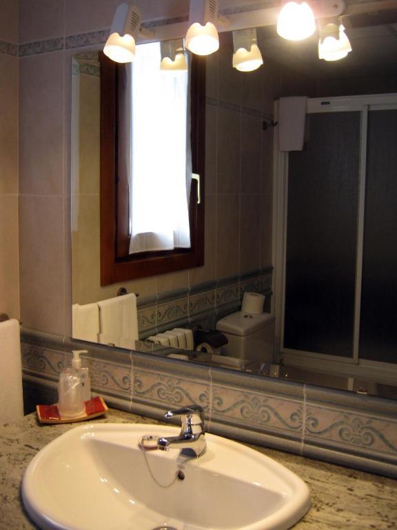 Casa La Abadia Guest House เซร์แลร์ ห้อง รูปภาพ